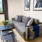 Cool\'S Apartment